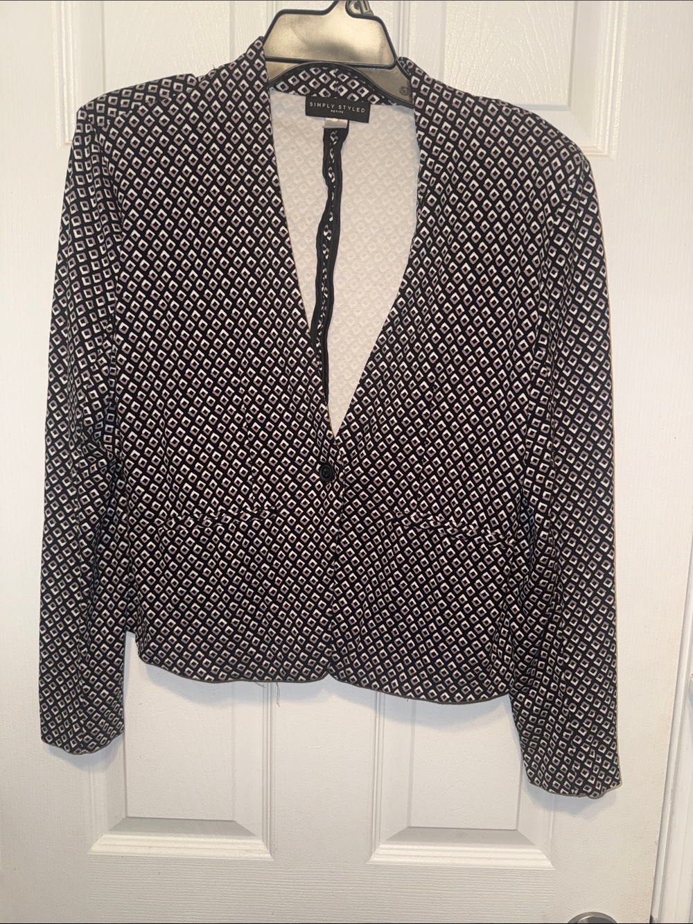 Simply Styled Black and White Geometric Blazer